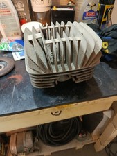 Testata E Cilindro Motore