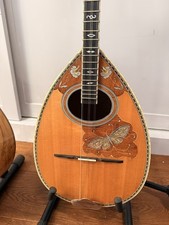 Bouzouki greco