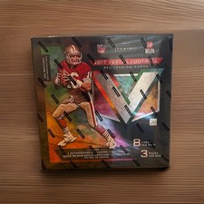 2017 PANINI VERTEX FOOTBALL