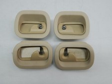 Mercedes Benz S211 4X Supporto