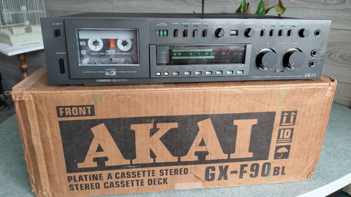 Akai f90 - akai,
