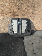 Assetto coprimotore superiore