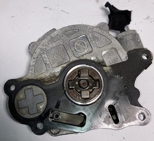 Pompa vuoto 03L145100G Audi A3