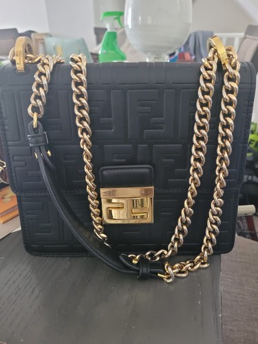 Fendi roma embossed - ff,