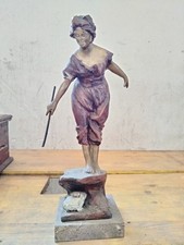 Scultura In Bronzo Ragazza E
