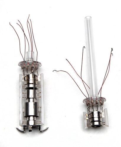 Lot vacuum tubes - 2, tubes/electron