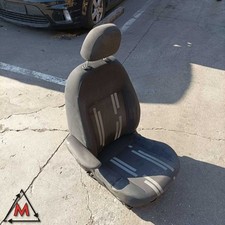 Sedile anteriore sinistro lato guida FIAT FIORINO MK3 2007-2014 usato (106949)