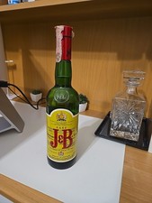 J&B RARE BLENDED 100% SCOTCH