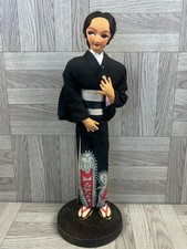 Bambola geisha giapponese