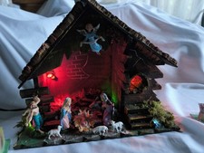 capanna presepe con personaggi illuminato artigianale + altro...ottimo stato