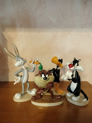 Looney tunes parade de - parade,