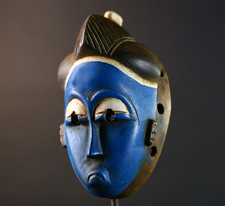 Maschera in gomma africana