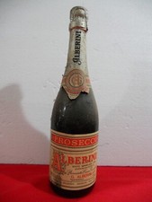 BOTTIGLIA ALBERINI PROSECCO CAPSULA  VINTAGE PROSPERITY BROOKLYN NEW YORK
