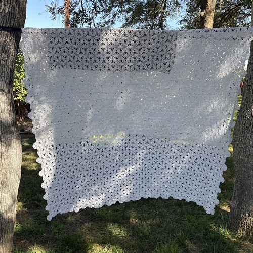 Copriletto antico fatto - , a