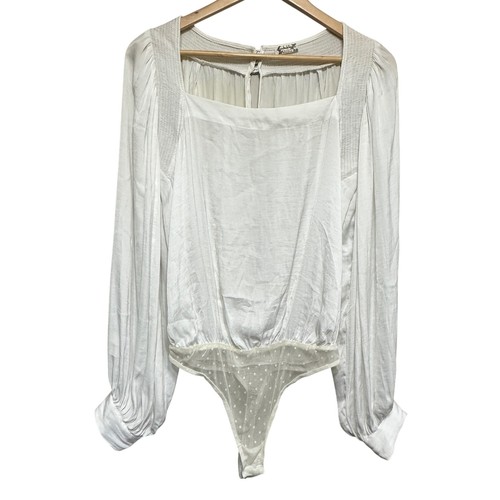 Free people body - body, intimamente