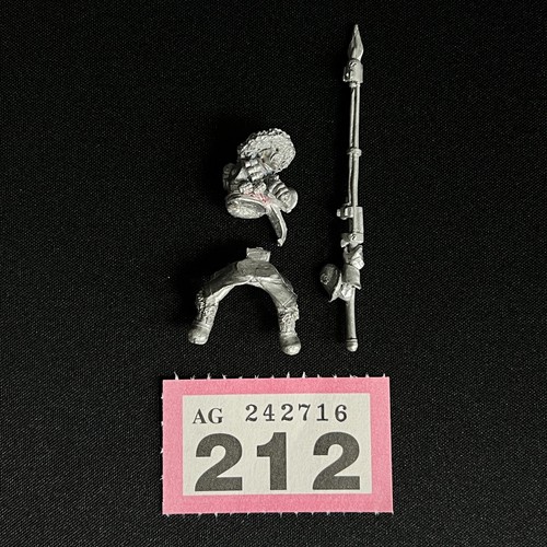 Metallo attilan cavaliere - metallo,