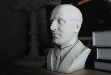 BUSTO GIULIO EVOLA🇺🇦!