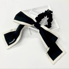 Cravatta capelli CHANEL