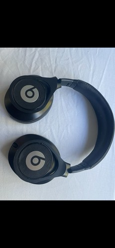 Beats dre executive - by,