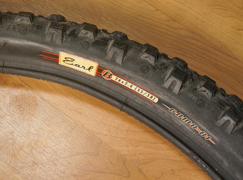 Bontrager earl tire 26x2 gum - tire, 26x2.4