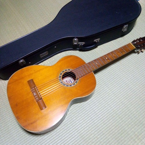 Chitarra dinamica yamaha 40 - dinamica, n.40