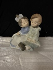 LLADRO NAO Porcelain Figurine