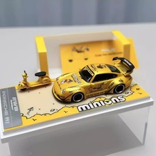 Porsche 993 rwb minions - 1/64,