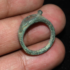 Grande anello antico romano in