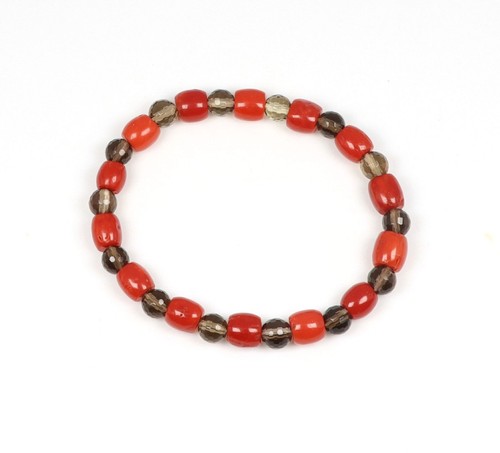 Bracciale con coralli - , e