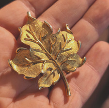 spilla vintage americana anni