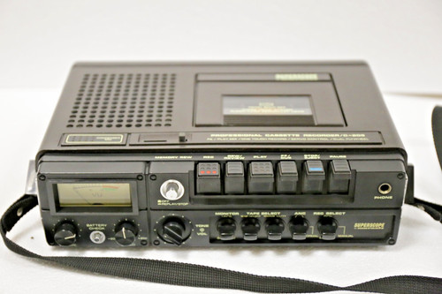 Registratore cassette - registratore, a