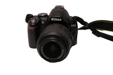 Nikon D3000 Af-S DX Nikkor