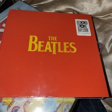 THE BEATLES - SINGLES BOX SET