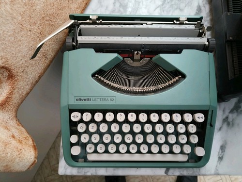 Macchina scrivere portatile - da,
