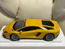 Modellino auto AUTOart 1/18