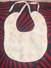 bambola vintage anni 80 accessori bavaglino con ricami neonata