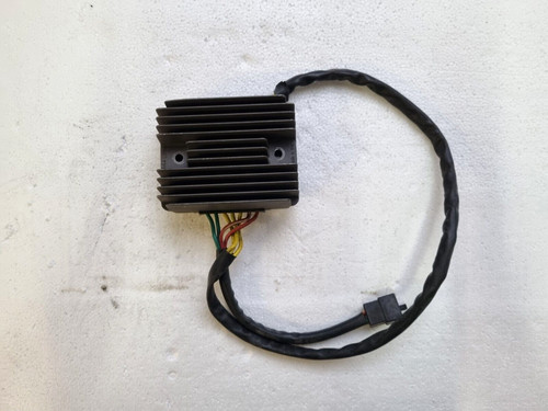 Regolatore tensione aprilia - di,