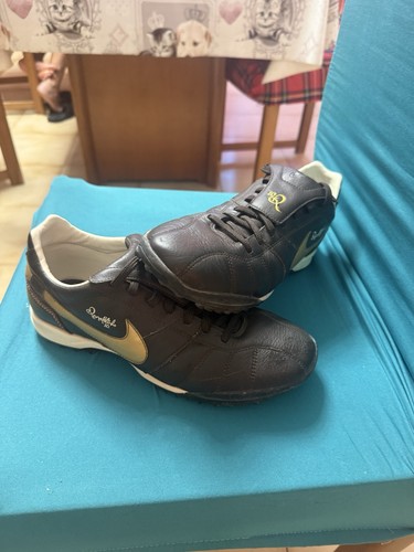 Scarpe nike ronaldigno - scarpe,