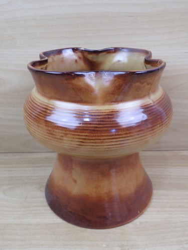 Vecchio vaso ceramica - in,