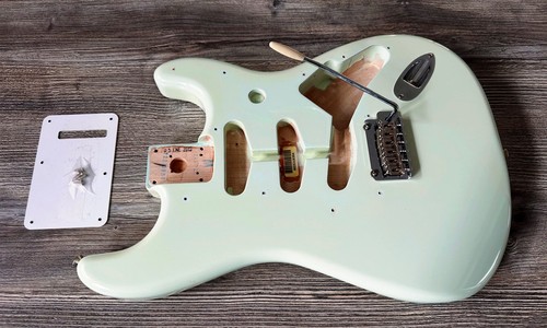 Corpo fender classic player - corpo,