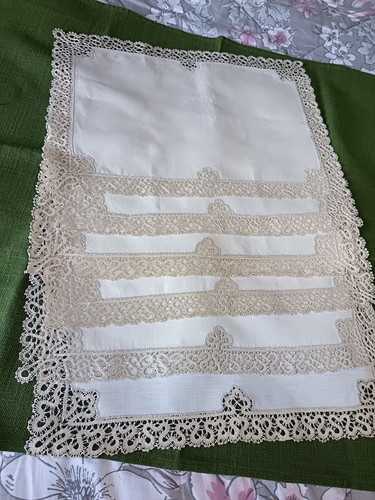 Set tovagliette ricamate - set,