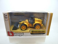 1-50 BBurago 01 NEW HOLLAND W190C