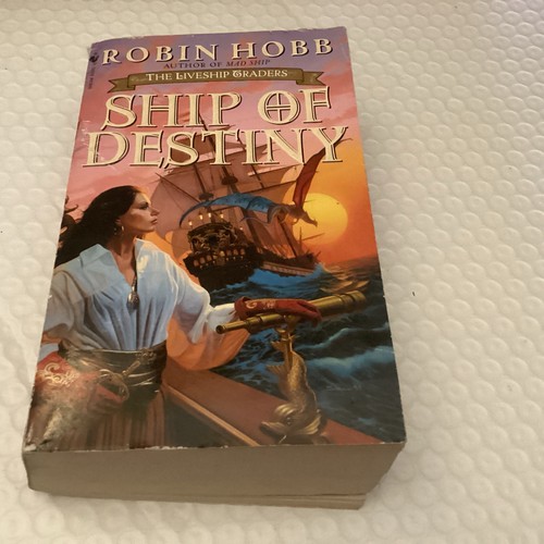 Robin hobb ship destiny - of, pb