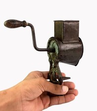 Ferro Fattoria Cucina Mano Manovella Formaggio Grattugia Ginger Aglio Shredder.