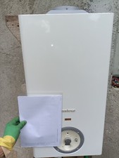 Caldaia Riello Residence ki camera aperta