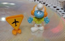 THE SMURFS IN TOWN CHARACTERS