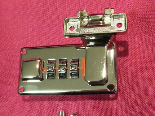 Chiusura serratura custodia