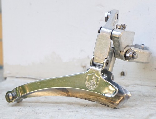Deragliatore anteriore
