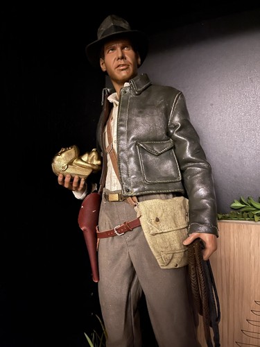 Indiana jones sideshow - ,