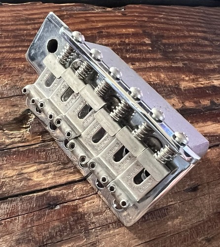 Ponte tremolo chitarra fender - ponte,